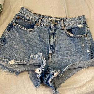 Garage festival distressed high waisted shorts